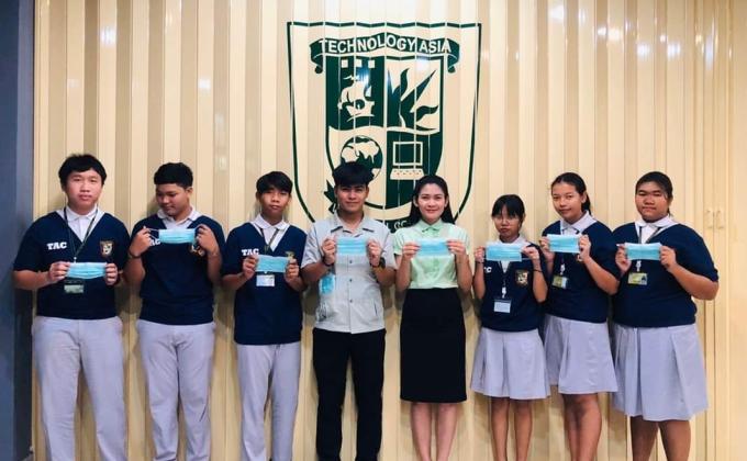 กิจกรรมสอนนักเรียนใส่หน้ากากอนามัยที่ถูกต้อง