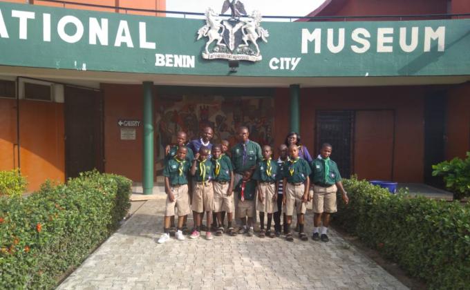 FUNIS SCOUT TROOP ON TOUR.