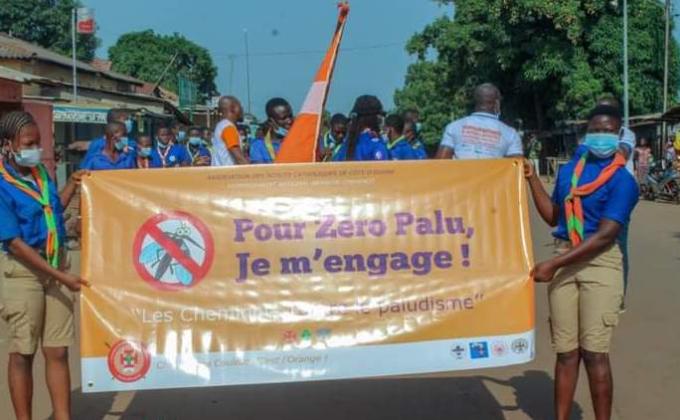 Les Scouts Catholiques contre le Paludisme en Côte d’Ivoire