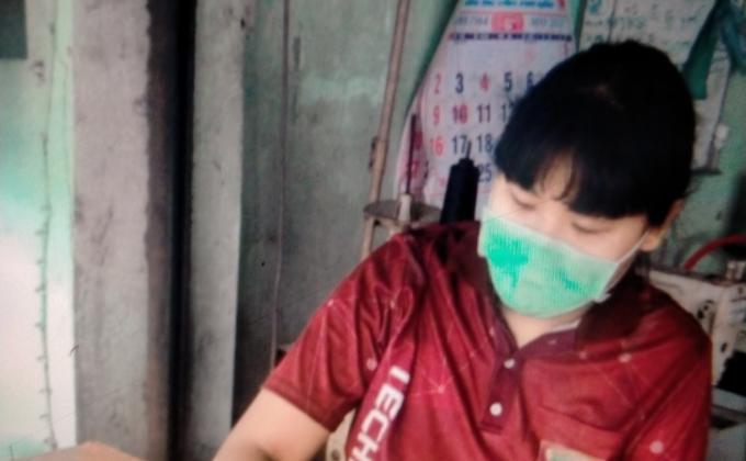 ช่วยตาเช็ดโต๊ะ