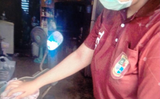 ช่วยเเม่ทำความสะอาดรถมอเตอร์ไซค์