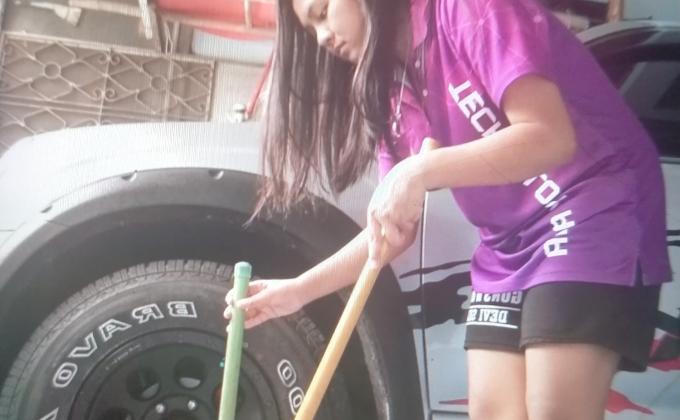 กวาดบ้าน