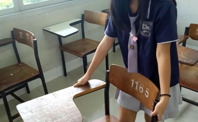 จัดโต๊ะเก้าอี้