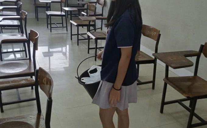 ทิ้งขยะ