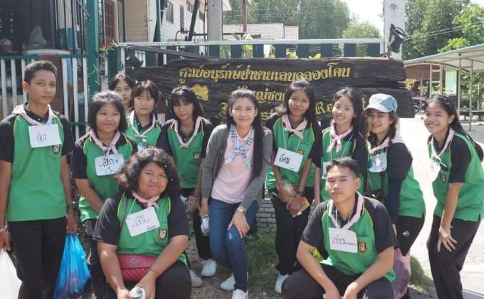 ร่วมปลูกป่าชายเลนกับทางวิทยาลัย