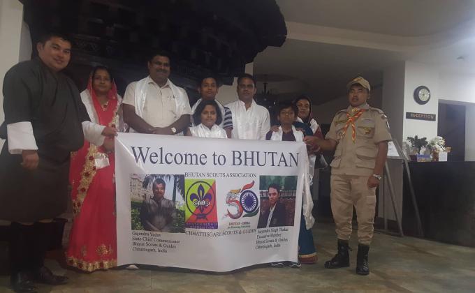 vouleenter tour with Chatisgar(India) scout's cheif, executive and their family