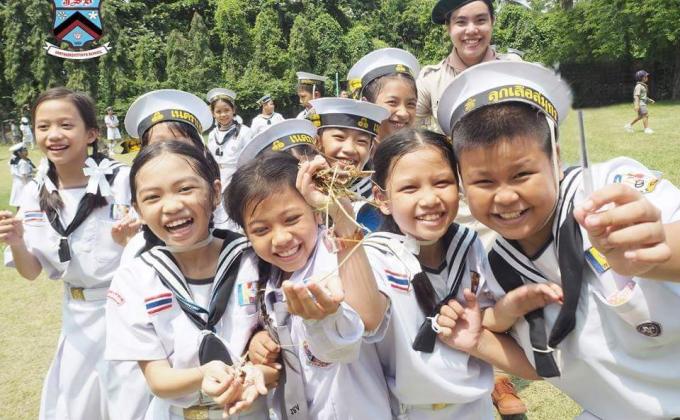 เก็บขยะ....