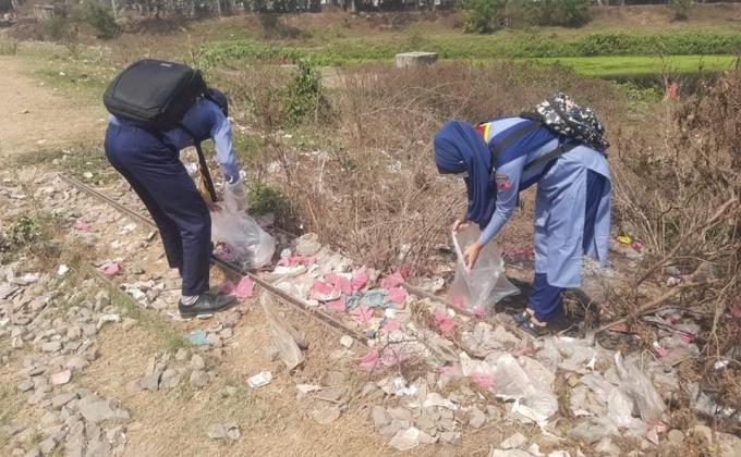 প্লাস্টিক টাইড টার্নার চ্যালেঞ্জ ব্যাজ