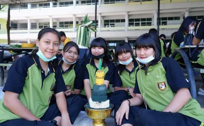 วันไหว้ครู