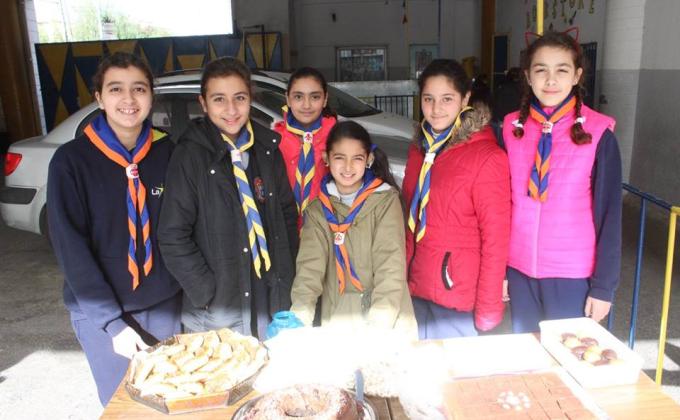 Jasmine patrol fundraising their patrol by their effort