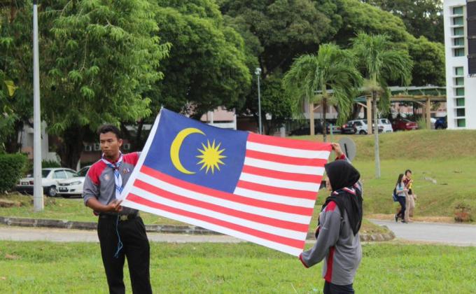 Sixth Meeting of Level 200 Rover Scouts (Flag-Folding)