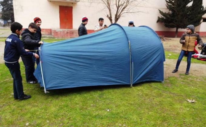 New scouts of Scout Troop "Mughan" learnt how to pitch a tent.