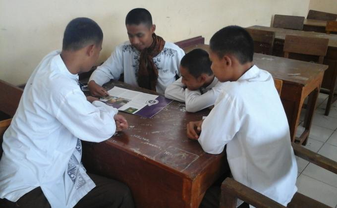 Reading Volunter to My Friend