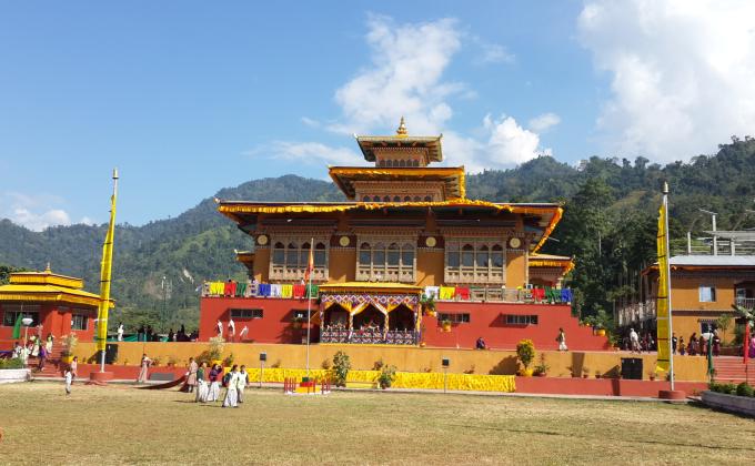 The visit of His Holiness The Jekhenpo to Phuentsholing shedra.