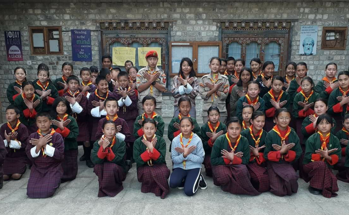 Hand Signals for Scouts