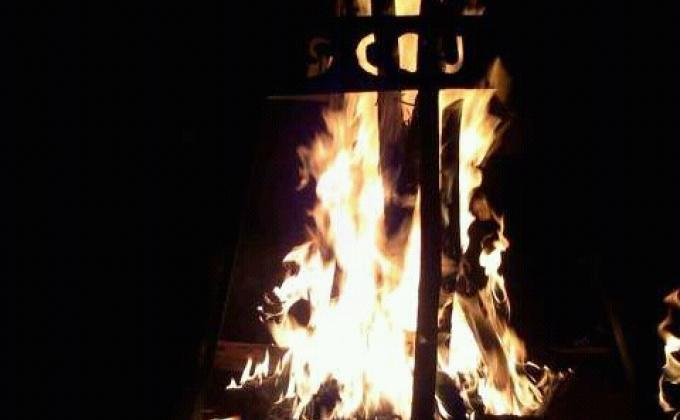 FEU DE CAMP