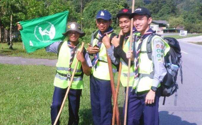 PERKHEMAHAN PENGAKAP REMAJA KURSUS LENCANA EKSPEDISI
