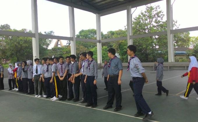 PERJUMPAAN BADAN BERUNIFORM