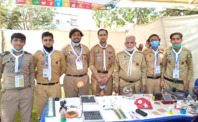 Scouts Go Solar