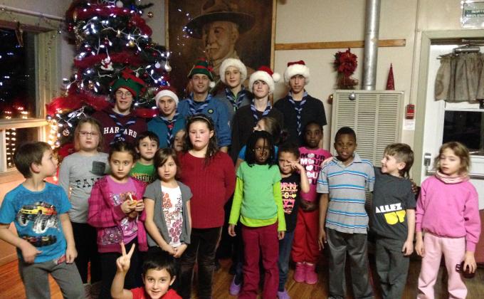 20e Village du père Noel scout