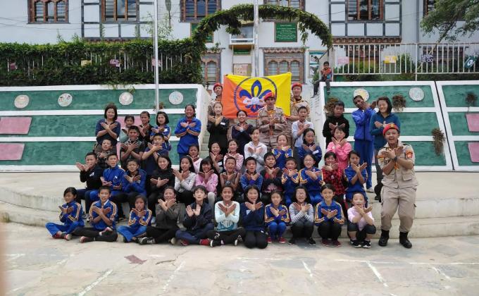 Refresher course for young scouts 