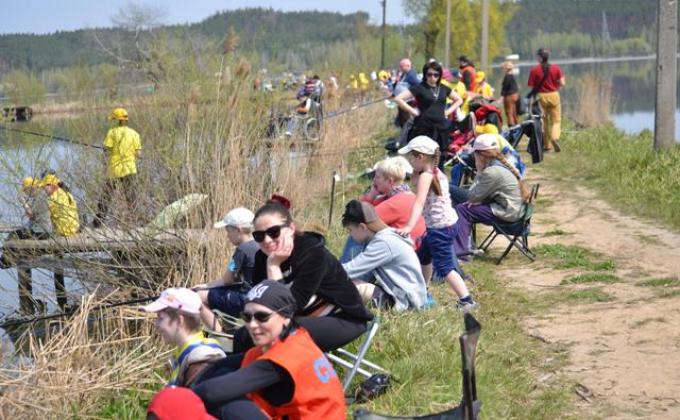 Fishing festival for children with disabilities "Goldfish"