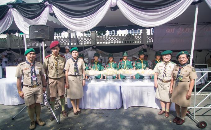 ลูกเสือหน่วยจิตอาสาในงานพระราชพิธีถวายพระเพลิงรพระบรมศพพระบาทสมเด็จพระปรมินทรมหาภูมิพลอดุลยเดชฯ เมื่อวันที่ 26 ตุลาคม 2560