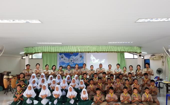 The 6th"We Are One Project"Messengers of Peace Scout Training at school by Local Coordinators.