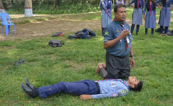 প্রাথমিক প্রতিবিধান ব্যবহারিক ট্রেইনিং। 