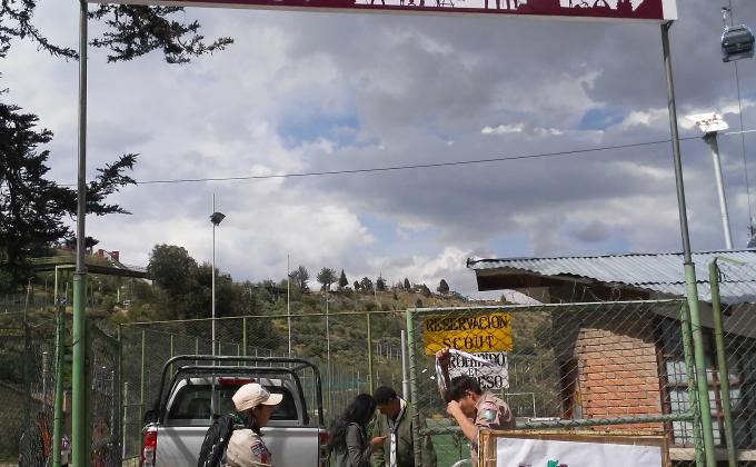 AYUDEMOS A LA PAZ- DESLIZAMIENTO DE BAJO LLOJETA