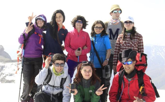 Hiking to the Haydar peak