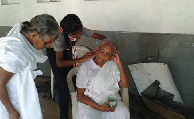 Scouts Provides Assistance  to Devotees