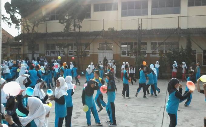games perang balon
