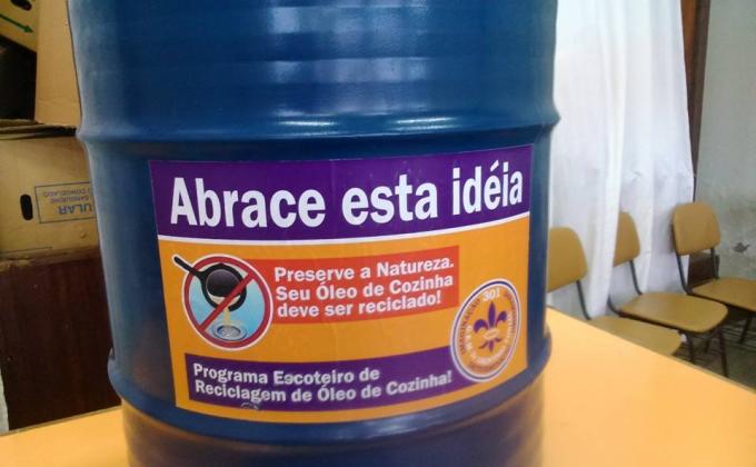Programa Escoteiro de Reciclagem de Óleo de Cozinha