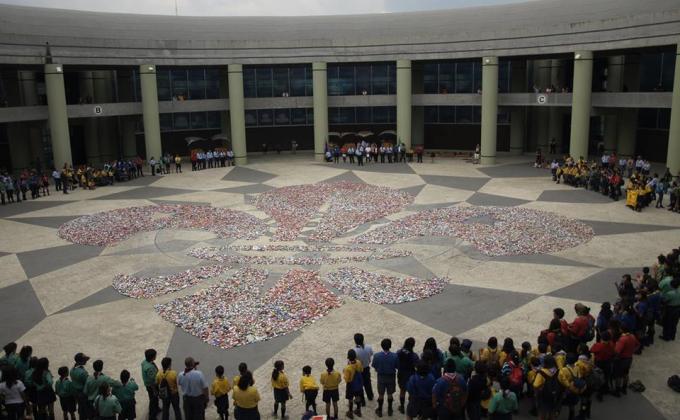 La Flor de Lis más grande de Querétaro 2015