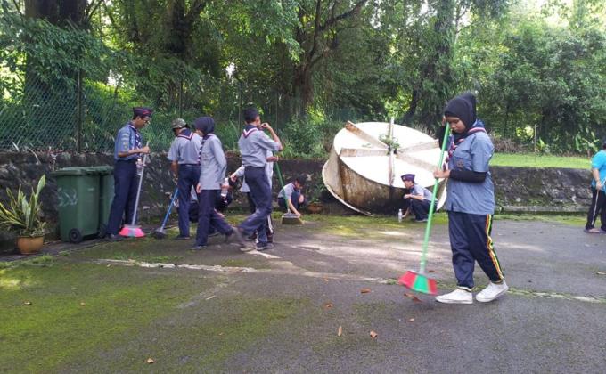Khidmat Komuniti