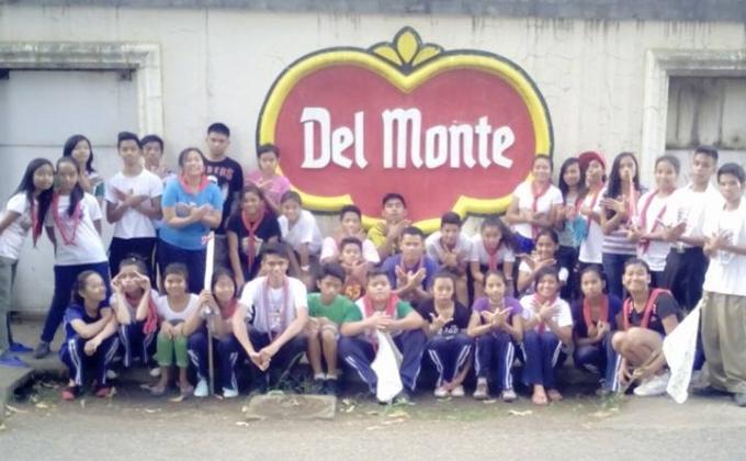 Week-end Camp and Community Service