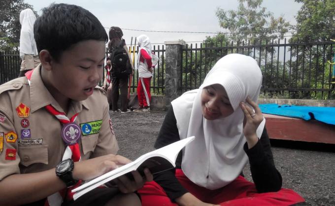 Ber-Prabuhi kepada peserta Green fashion dan Napak tilas 