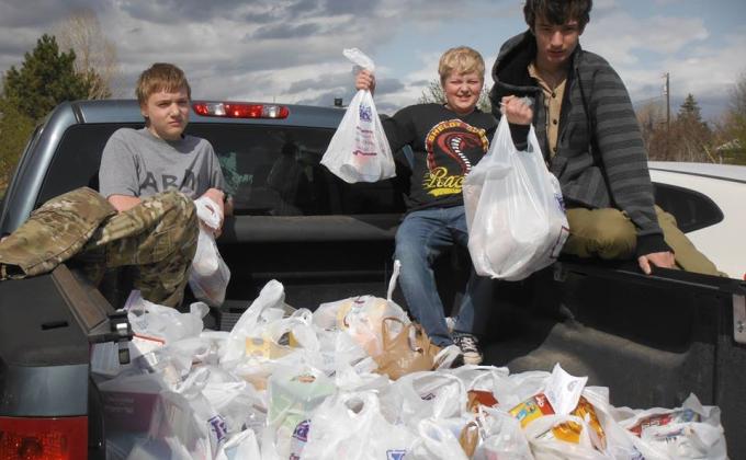 2015 Scouting for Food