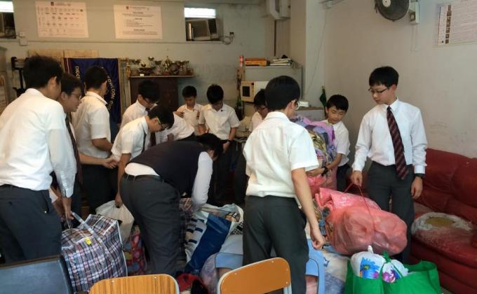[Hong Kong] Operation Nepal Aid by 6th Kowloon Group (Diocesan Boys' School)