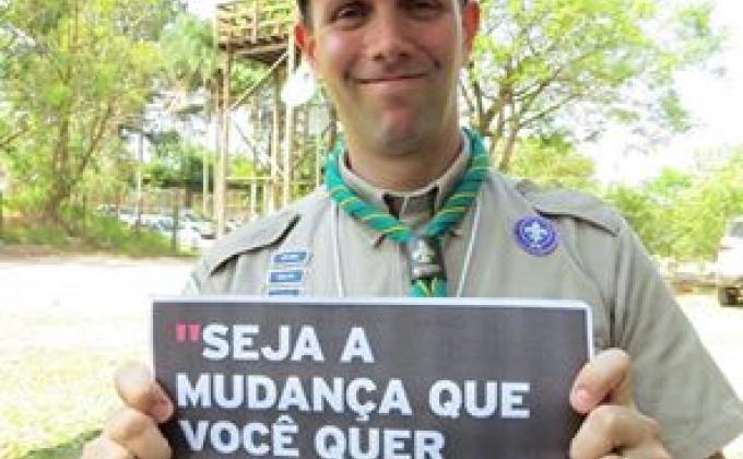 "Livros para Todos"
