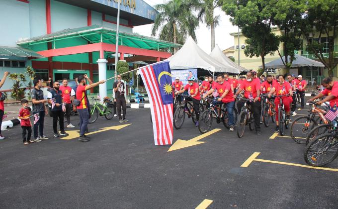 Ambang Merdeka 2020 Charity Cycling Program