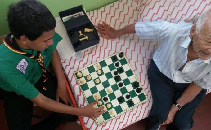 JUGANDO CON LA EDAD