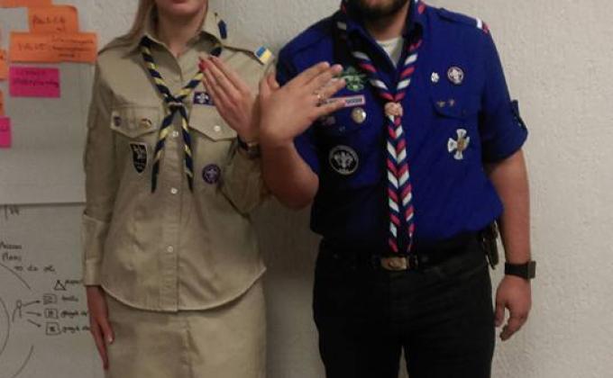 Understanding between scouts from Russian and Ukraine