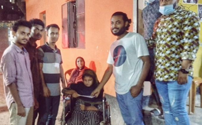 আর্থিক ও খাদ্য সহযোগিতা প্রদান