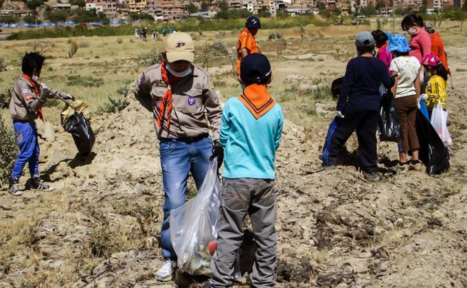 A LIMPIAR EL MUNDO COCHABAMBA