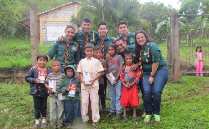 2da Entrega de leches "Lechetón 2015"