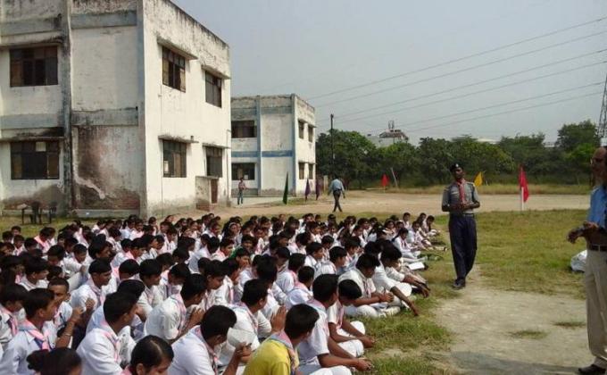 स्काउटिंग व् मेसेंजर्स ऑफ़ पीस कार्यक्रम की सामान्य जानकारी शिविर