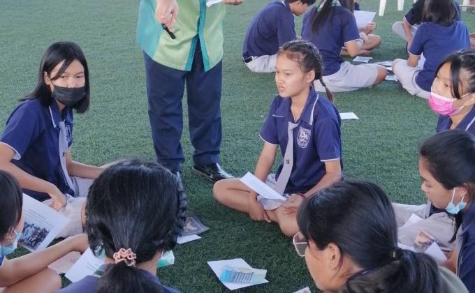 ดูแลให้ความรู้แก่นักเรียนด้านสิ่งแวดล้อม