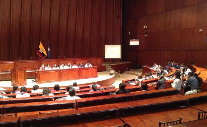 FORO DE JÓVENES "No más Violencia, Somos Mensajeros de la Paz"